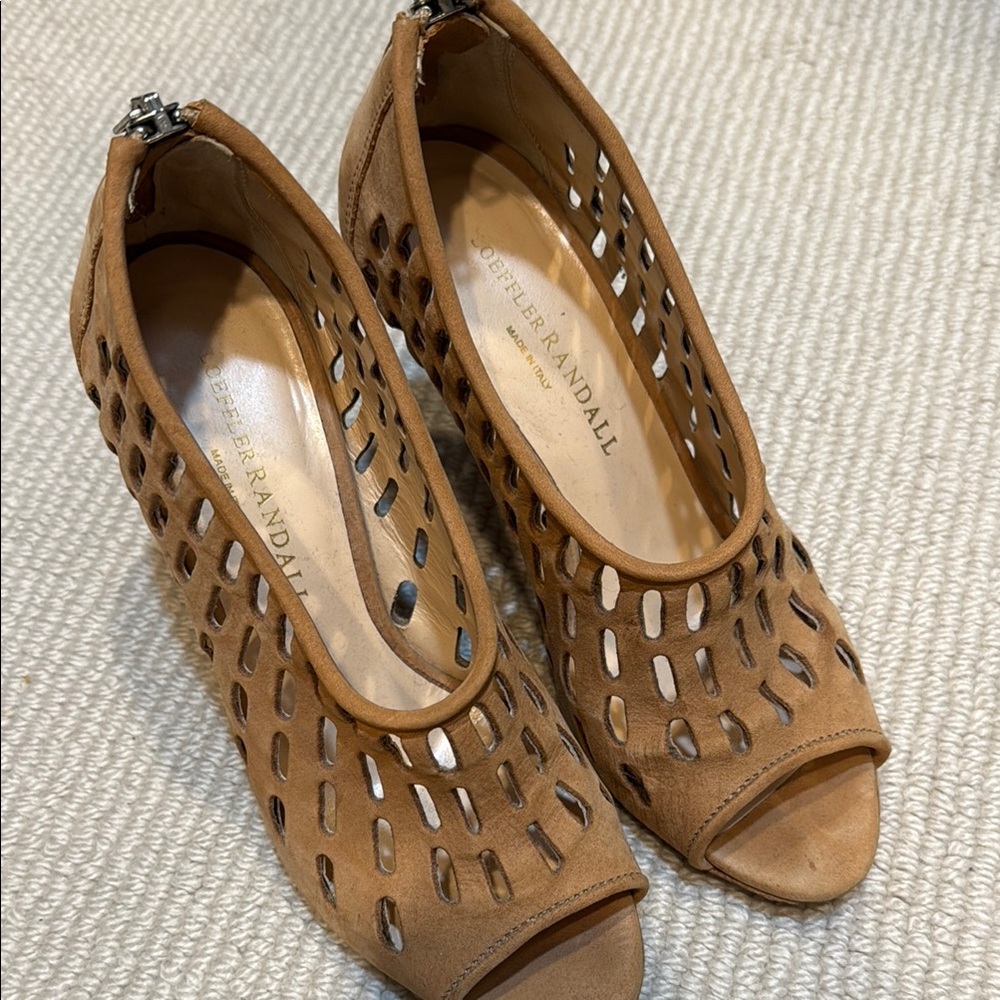 Tan Peep-Toe Women's Loeffler Randall Shoes